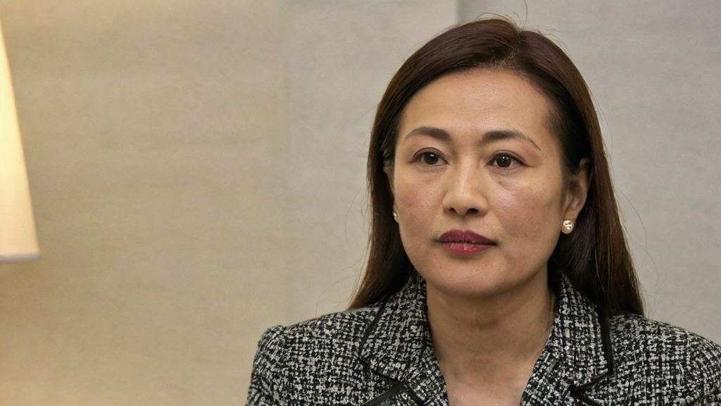 娱乐圈吃瓜群众关注张铁林“私生女”案开庭反差背后明星虚假信息扰乱公众认知